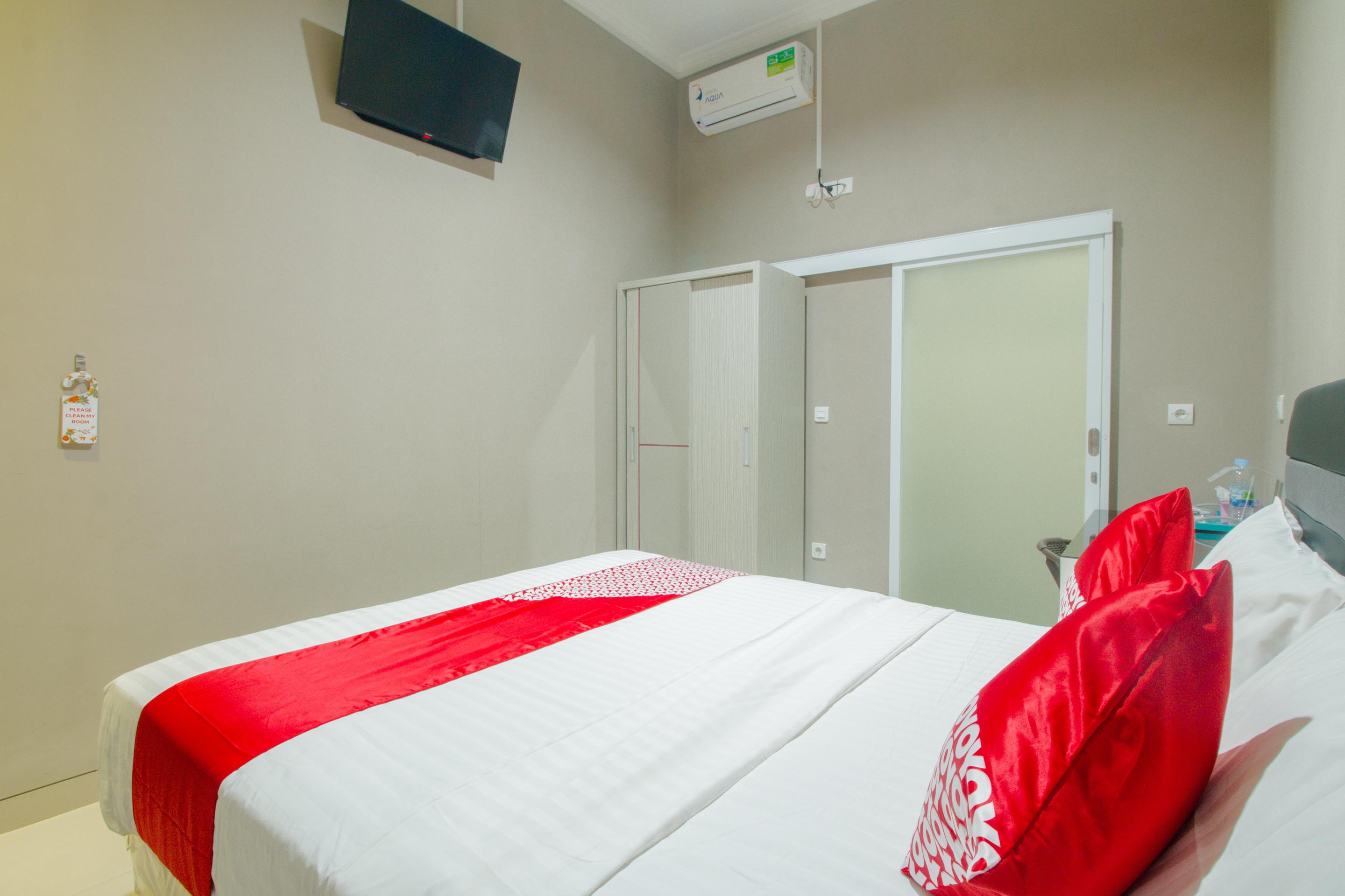 Hotel Oyo 871 Aira Costel Cianjur Zewnętrze zdjęcie