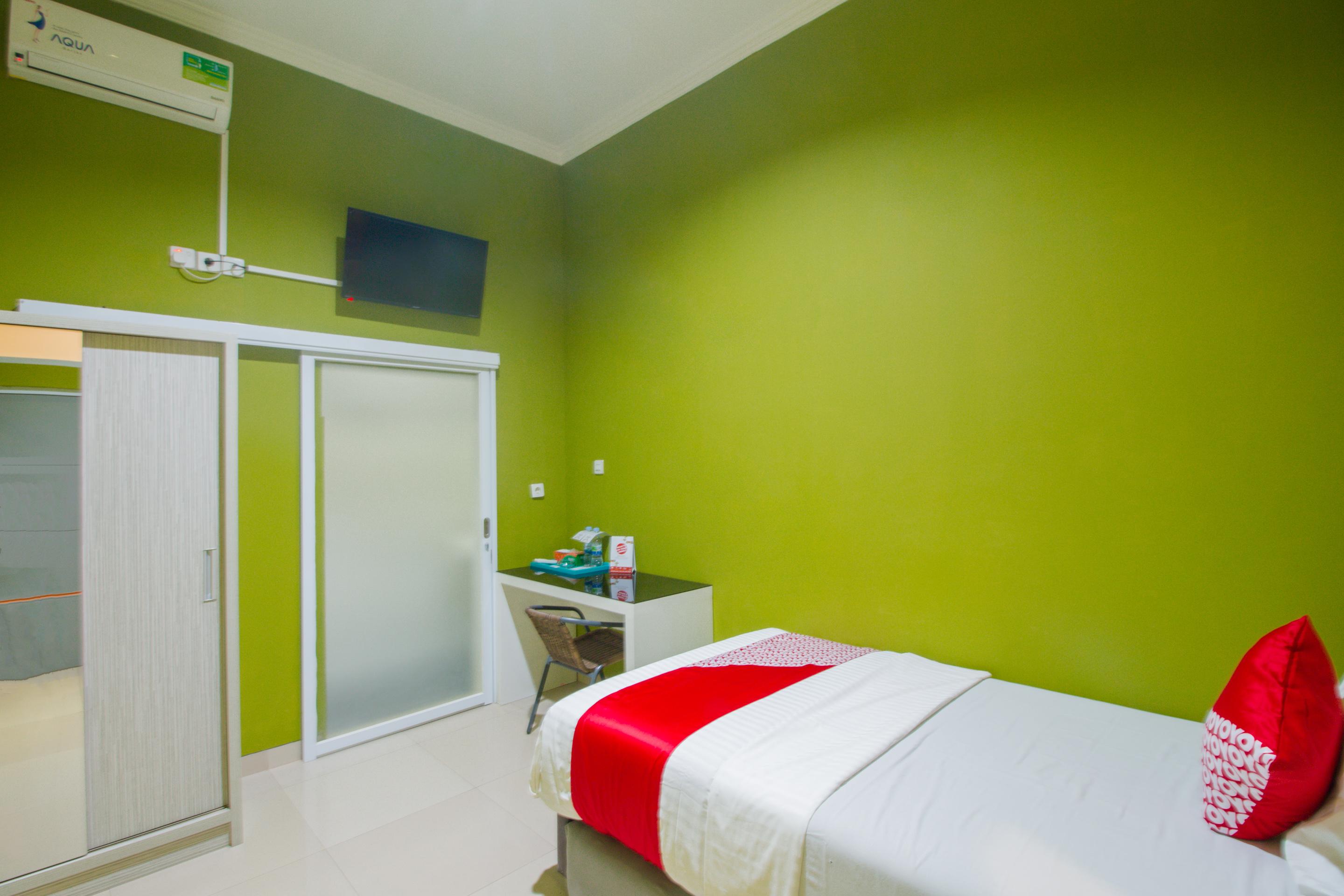 Hotel Oyo 871 Aira Costel Cianjur Zewnętrze zdjęcie