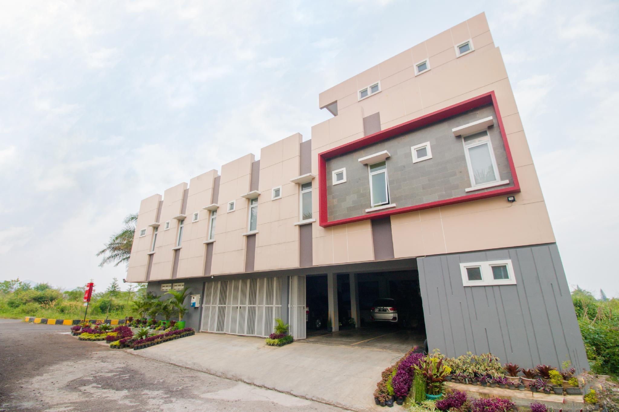 Hotel Oyo 871 Aira Costel Cianjur Zewnętrze zdjęcie